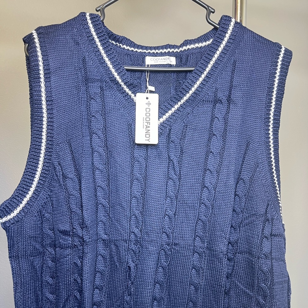 CoofAndy Sweater Vest Size XL. Brand new with Tags.